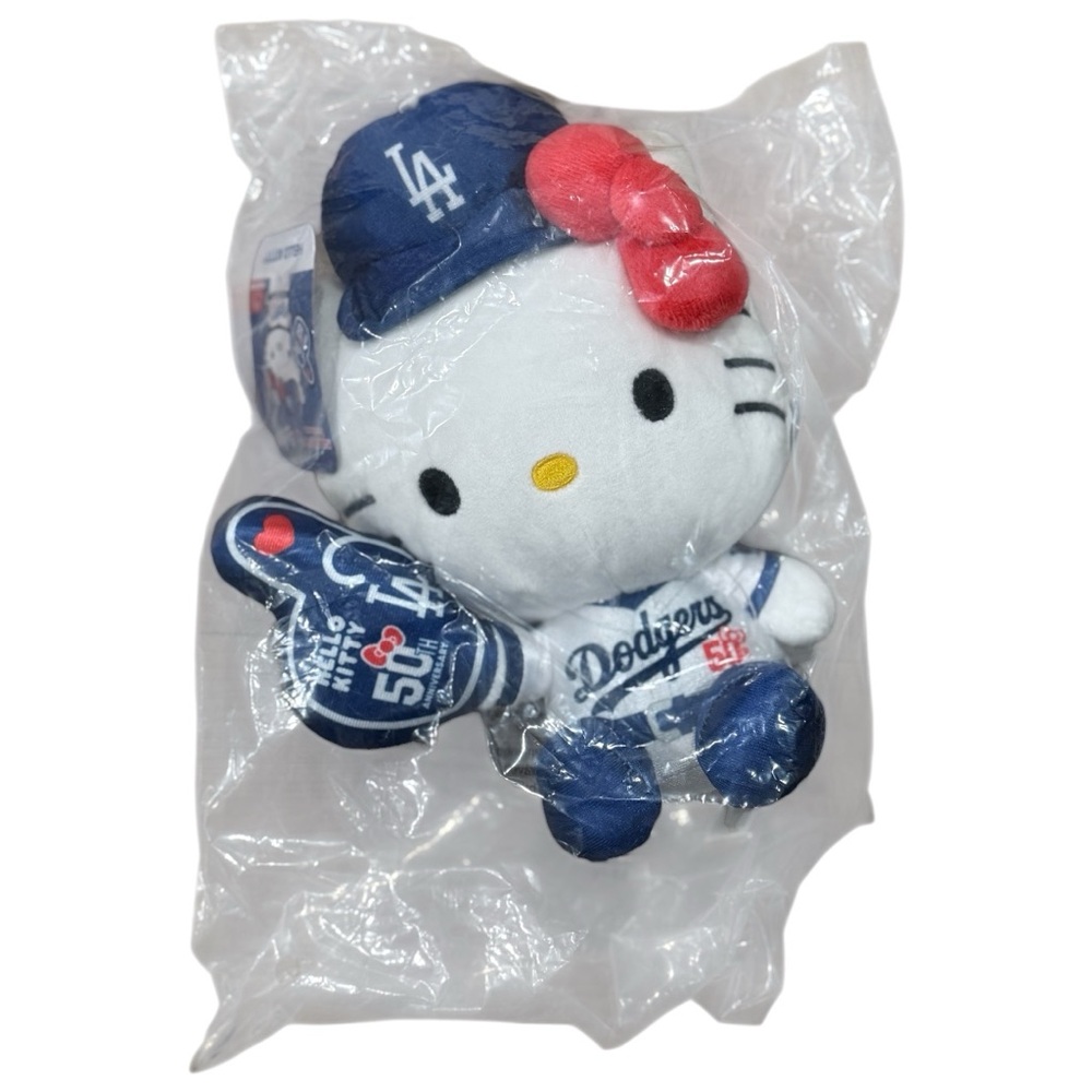 Los Angeles Dodgers x Hello Kitty Plushie 50th Anniversary- New